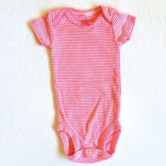 carter's newborn baby girl floral night gown & matching bodysuit diaper shirt - Picture 3 of 9